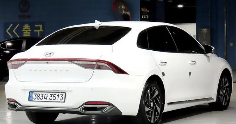 Hyundai Grandeur 