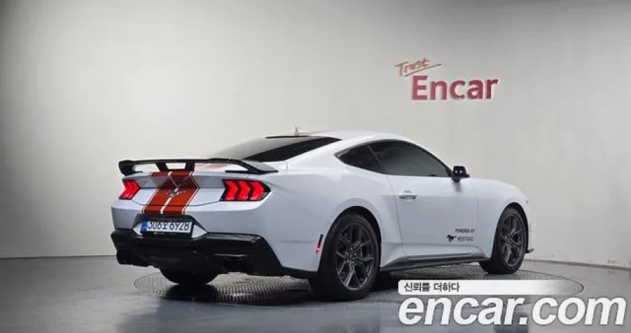 Ford Mustang 