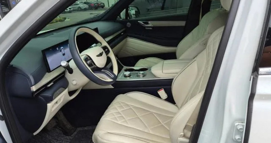 Genesis Gv80 