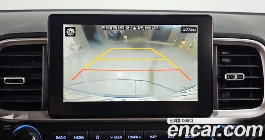Hyundai Venue 