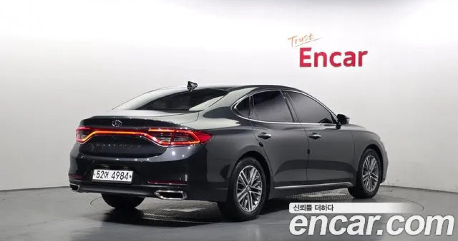 Hyundai Grandeur 