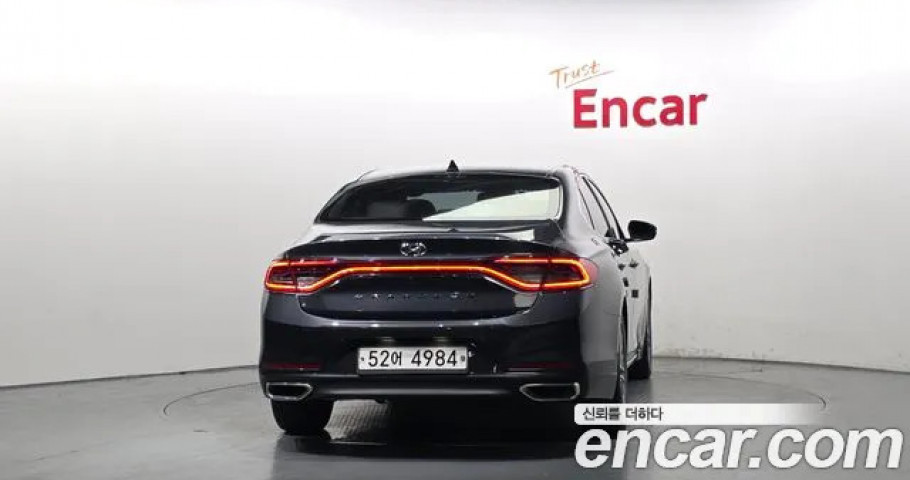 Hyundai Grandeur 