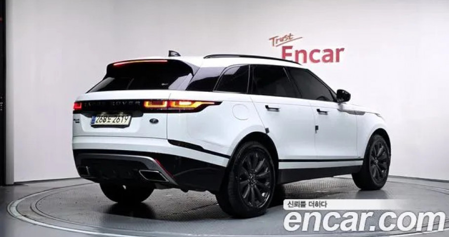Land Rover Range Rover Velar 
