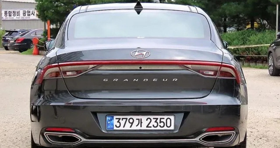 Hyundai Grandeur 