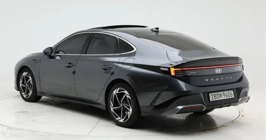 Hyundai Sonata 