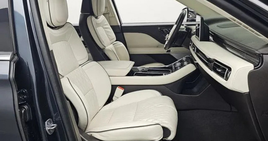 Lincoln Aviator 