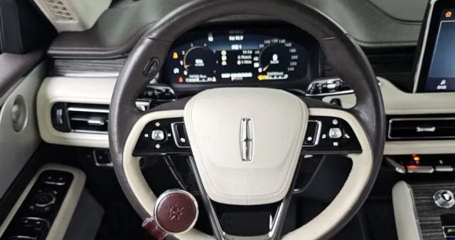 Lincoln Aviator 