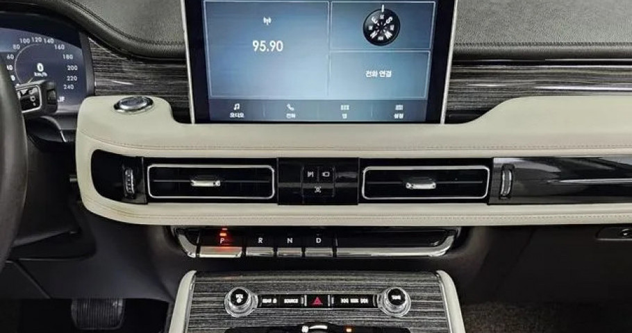 Lincoln Aviator 