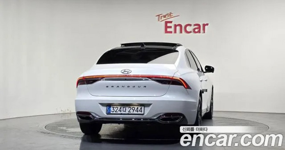 Hyundai Grandeur 