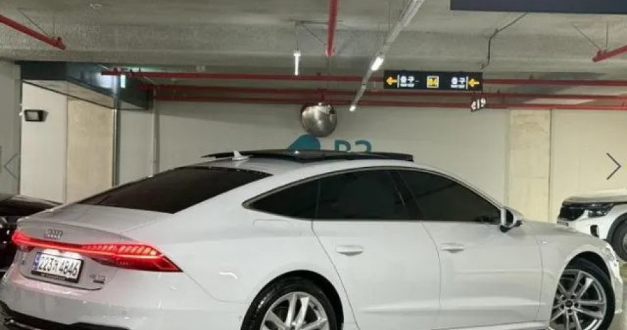 Audi A7 