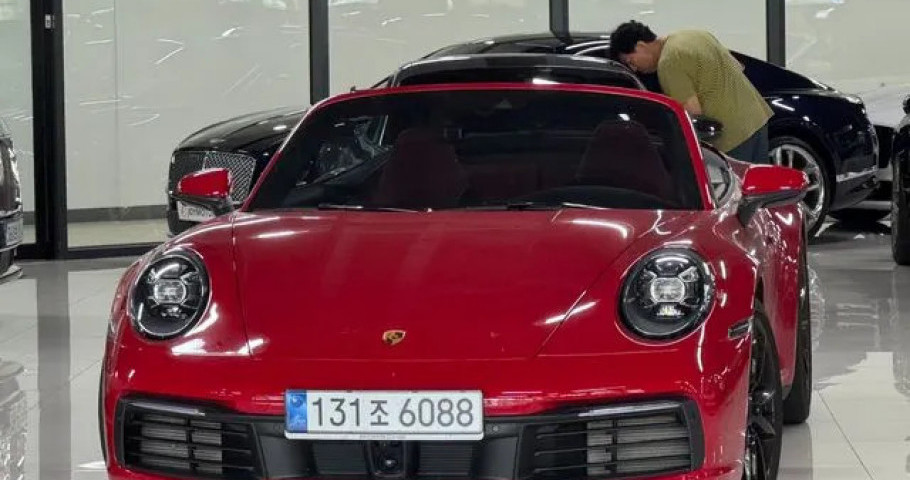 Porsche 911 
