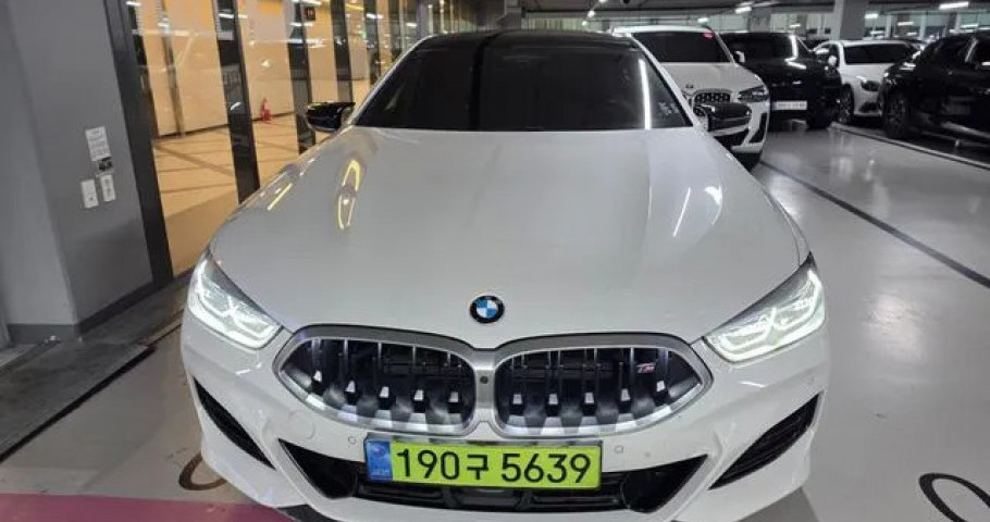 Bmw 8-Series 