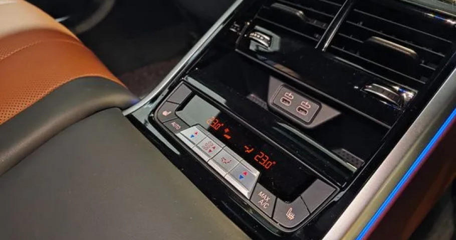 Bmw 8-Series 