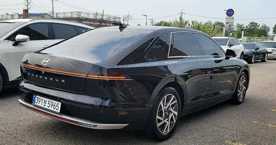 Hyundai Grandeur 