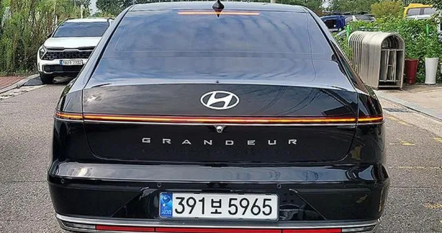 Hyundai Grandeur 