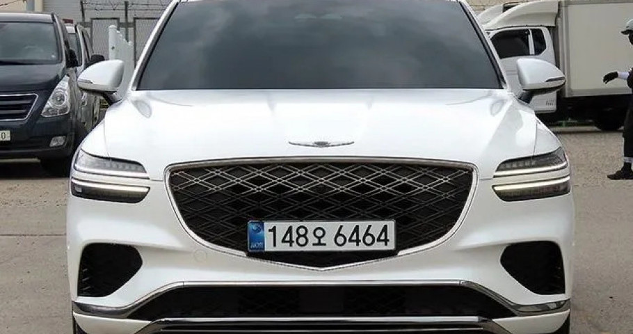 Genesis Gv70 