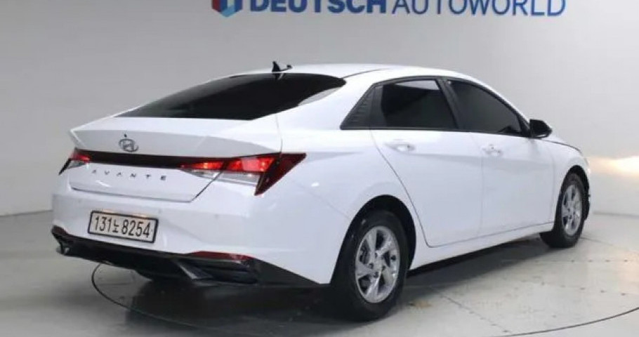 Hyundai Avante (Elantra) 
