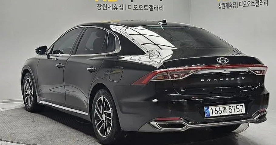 Hyundai Grandeur 