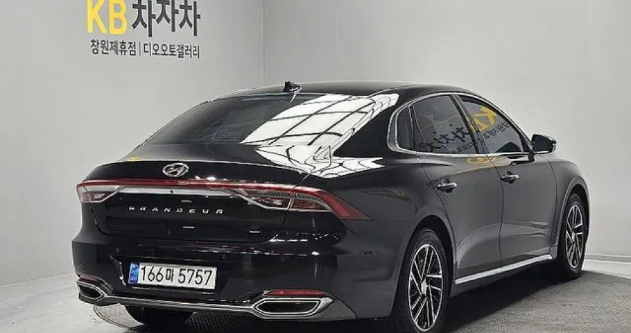 Hyundai Grandeur 