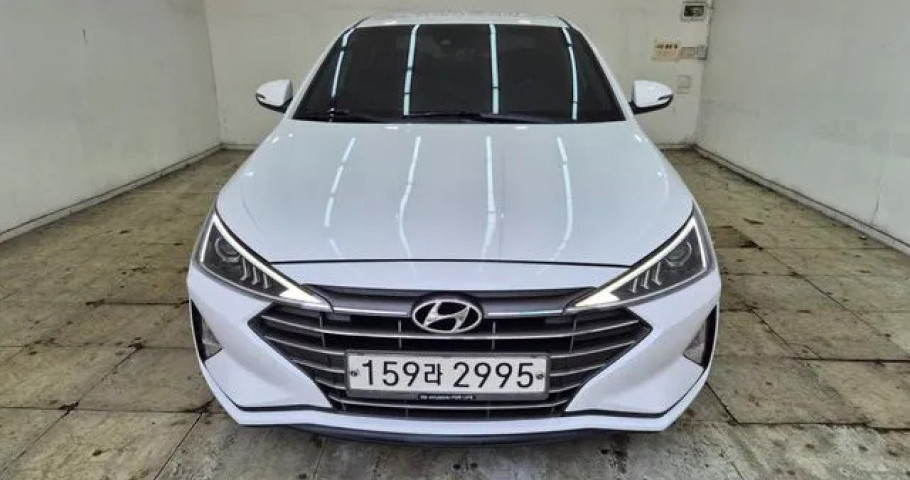 Hyundai Avante (Elantra) 
