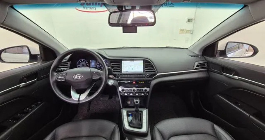 Hyundai Avante (Elantra) 