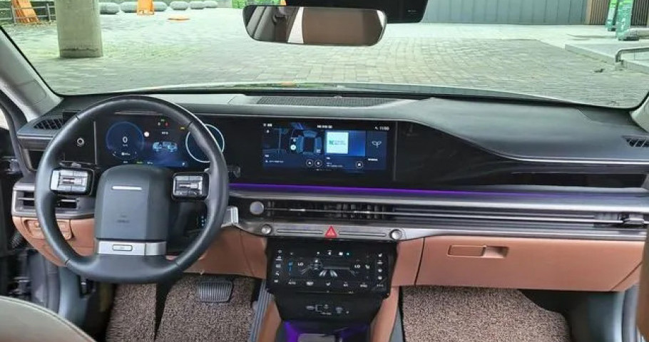 Hyundai Grandeur 