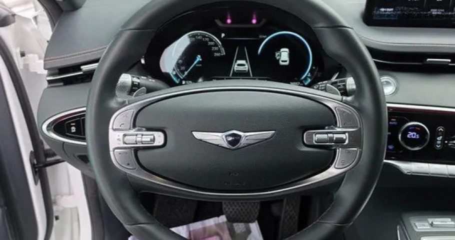 Genesis Gv70 
