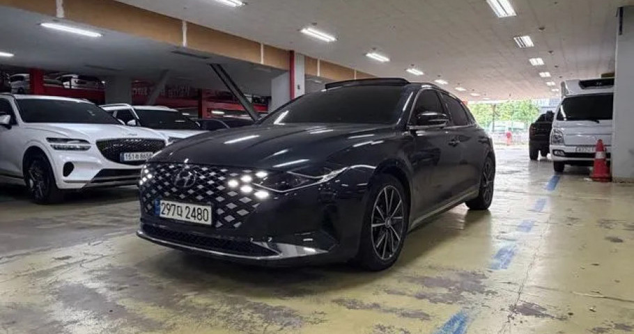 Hyundai Grandeur 