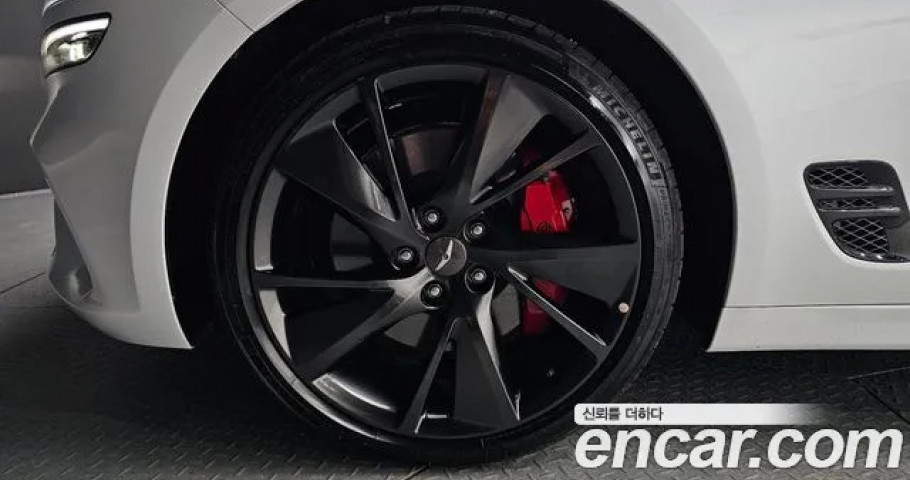 Genesis G70 