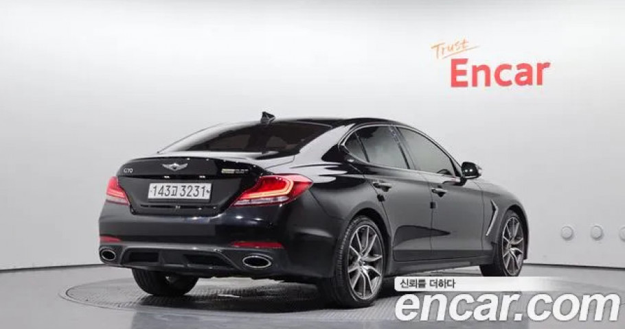 Genesis G70 