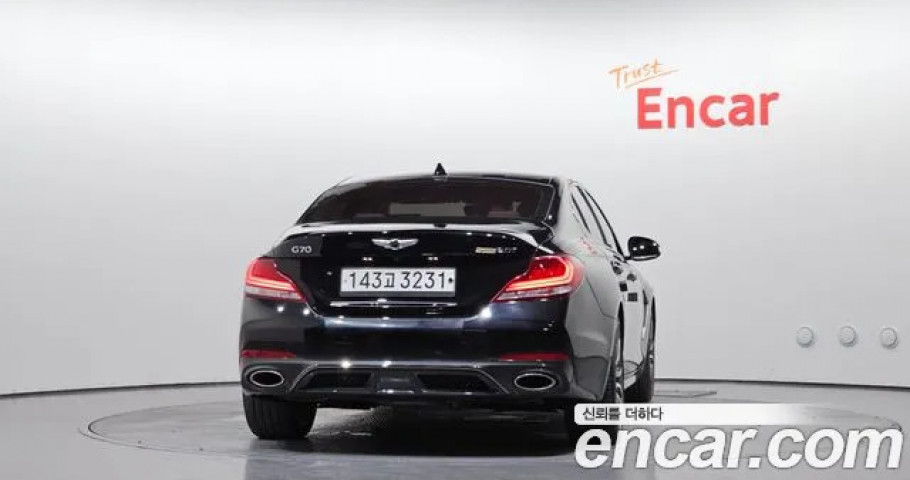 Genesis G70 