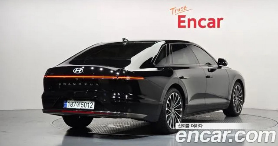 Hyundai Grandeur 