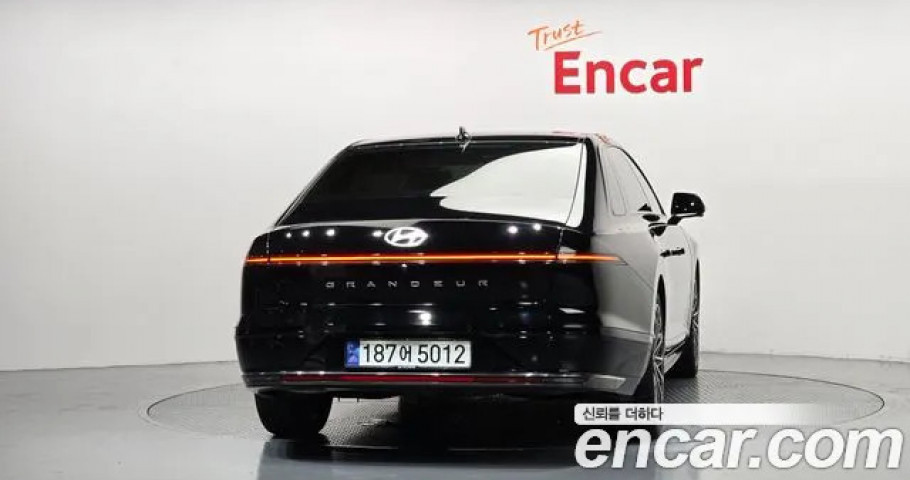Hyundai Grandeur 