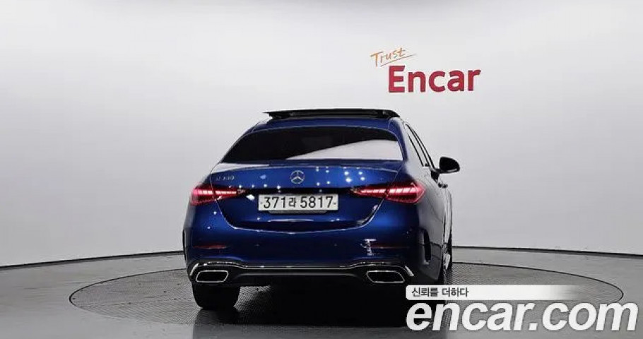 Mercedes-Benz C-Class 
