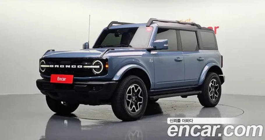 Ford Bronco 