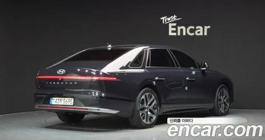Hyundai Grandeur 