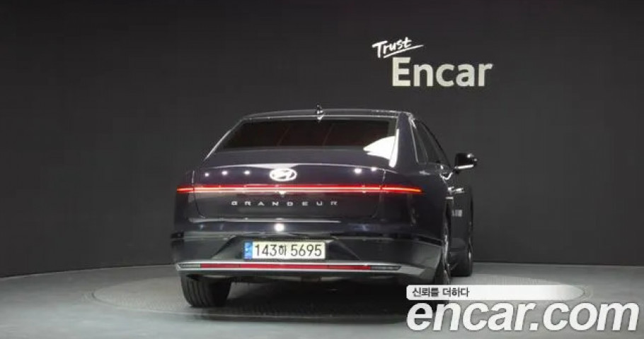 Hyundai Grandeur 