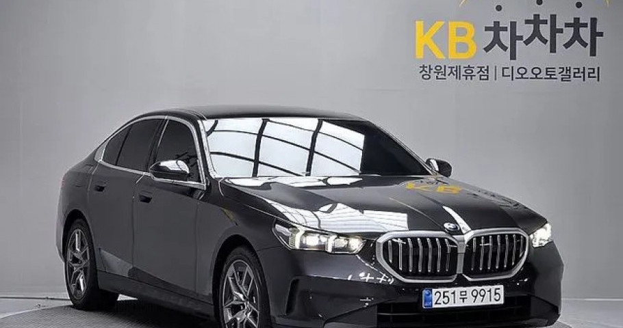 Bmw 5-Series 