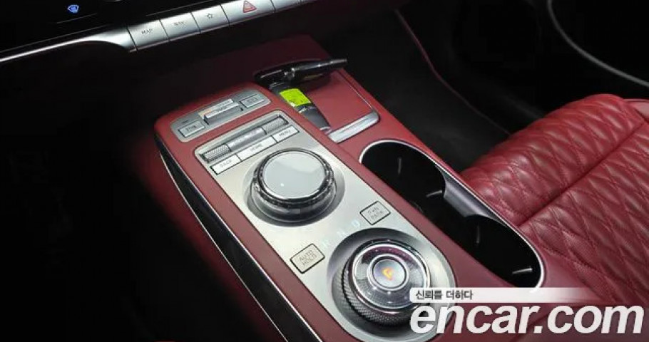 Genesis Gv70 