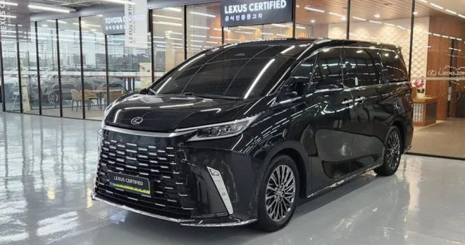 Lexus Lm 