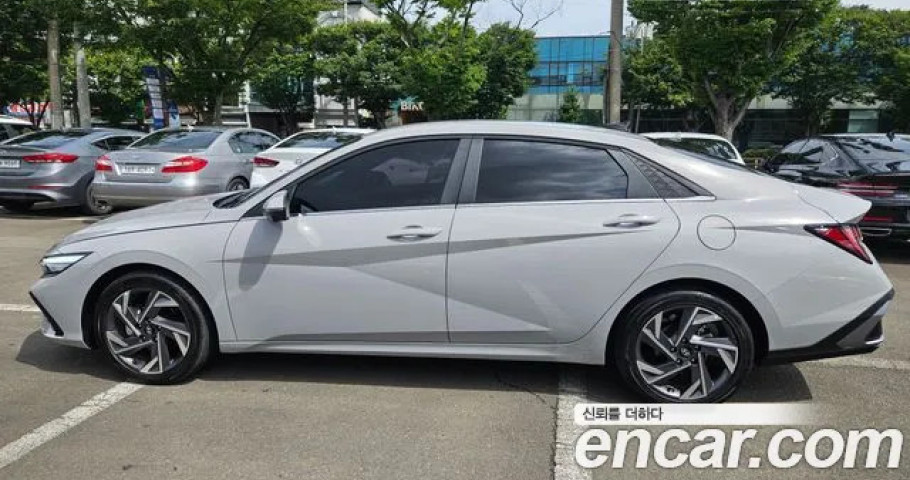 Hyundai Avante (Elantra) 