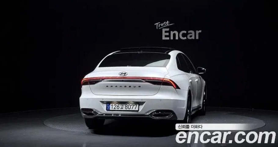 Hyundai Grandeur 
