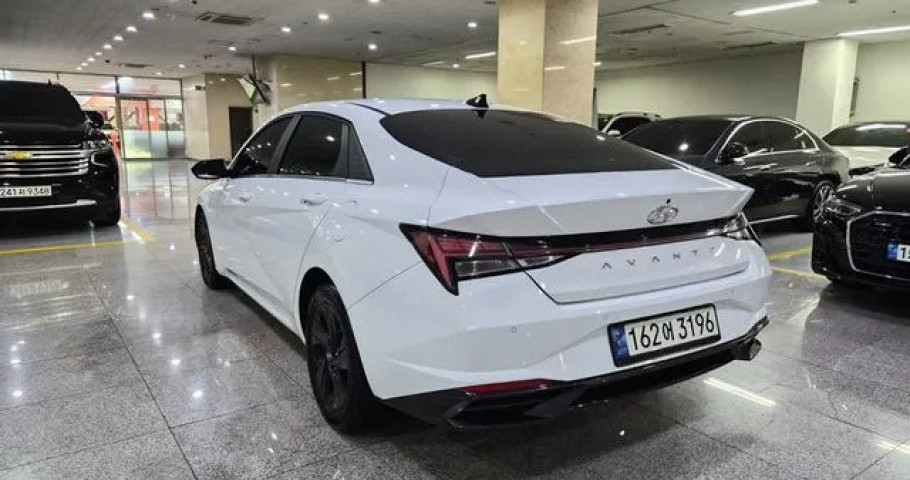 Hyundai Avante (Elantra) 