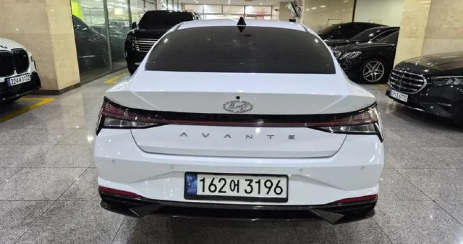 Hyundai Avante (Elantra) 