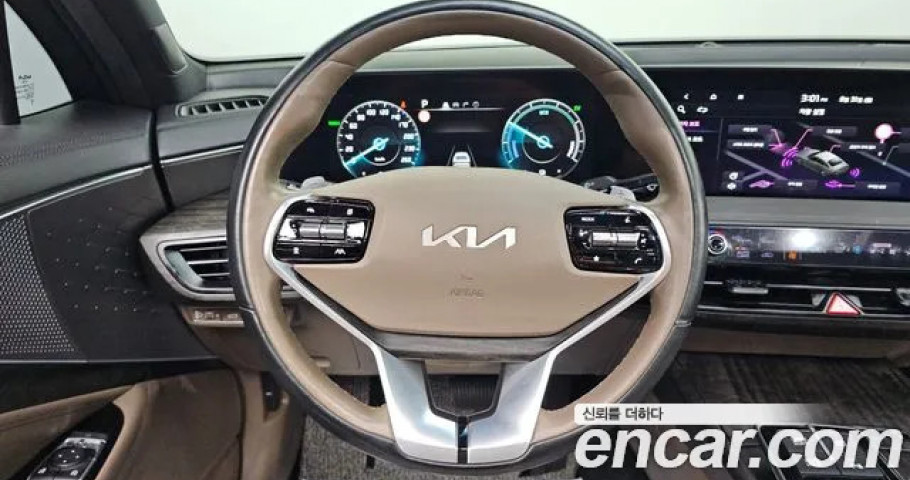 Kia K8 