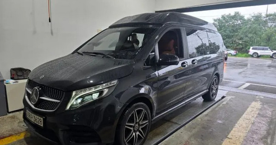 Mercedes-Benz V-Class 