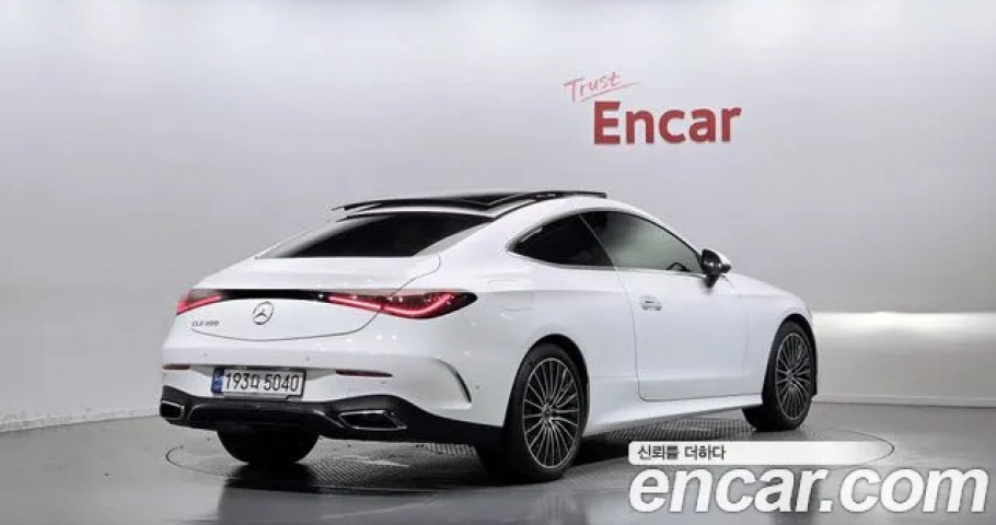 Mercedes-Benz Cle-Class 