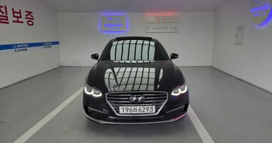 Hyundai Grandeur 