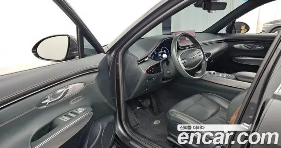 Genesis Gv70 