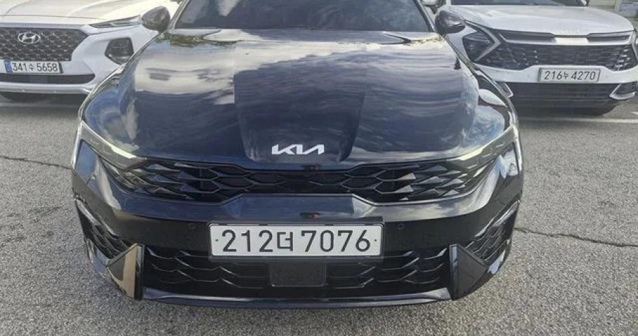 Kia K5 